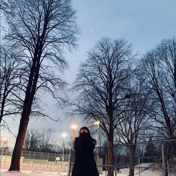 Meet your Posher, Chelsea - Picture 1 of 1